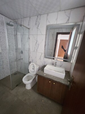 Bathroom in 3 BHK Apartment at Central Park Flower Valley Aqua Front Towers, Sohna Sector 33 – for Rent