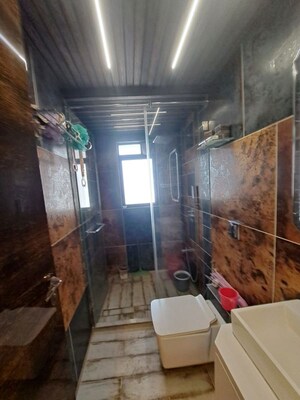 Attached Bathroom in 3 BHK Apartment at Matunga East – for Sale