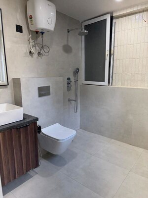 Room in 3.5 BHK Apartment at M3M Merlin, Sector 67 – for Rent