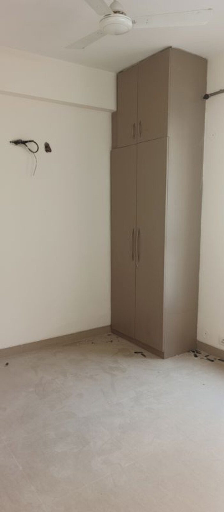Room, emaar-emerald-estate 2.5 Bedroom 1020 Sq.Ft. Apartment In Sector 65 Gurgaon 10692495