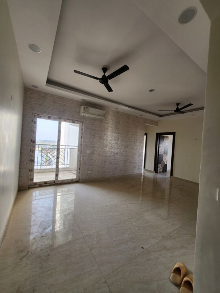 undefined, central-park-flower-valley-aqua-front-towers 3 Bedroom 1789 Sq.Ft. Apartment In Sohna Sector 33 Gurgaon 10692516