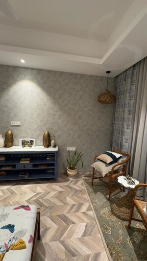 Living Room in 3.5 BHK Apartment at Mahindra Luminare, Sector 59 – for Rent