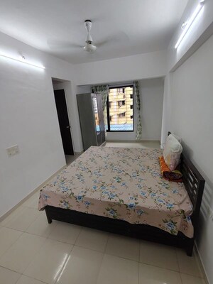 Bedroom in 2 BHK Apartment at Prabhadevi – for Rent