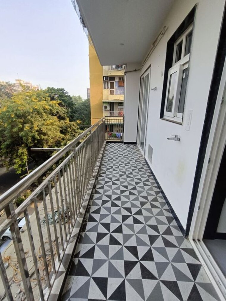 Balcony, dwarka 3 Bedroom 1950 Sq.Ft. Apartment In Dwarka Delhi 10692468