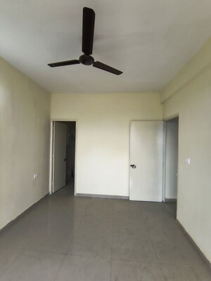 Room in 2 BHK Apartment at Pyramid Midtown, Sector 59 – for Rent