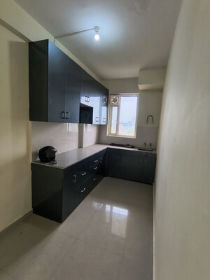 2 BHK Apartment For Rent in Pyramid Midtown, Sector 59