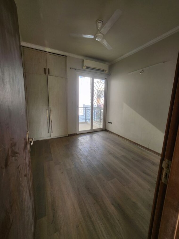 Room, central-park-cerise-suites 3 Bedroom 1250 Sq.Ft. Builder Floor In Sohna Sector 33 Gurgaon 10692523