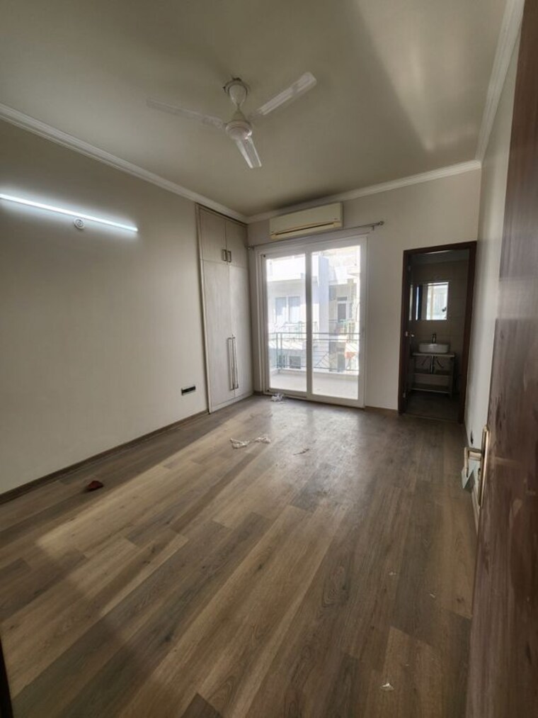 Room, central-park-cerise-suites 3 Bedroom 1250 Sq.Ft. Builder Floor In Sohna Sector 33 Gurgaon 10692523