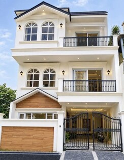 5 BHK +Villa For Sale in Sahastradhara Road
