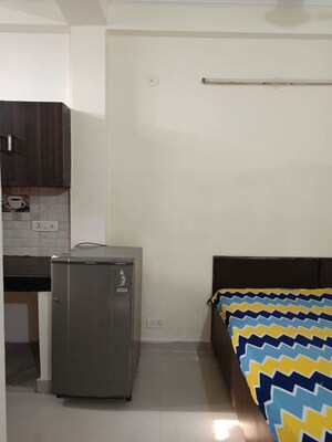 Bedroom in 1 RK Independent House at South City 2 – for Rent