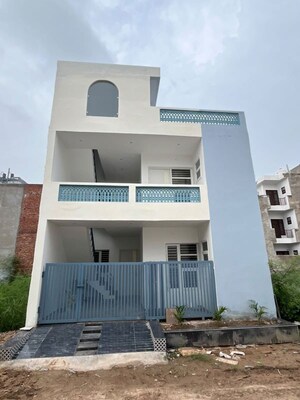 4 BHK Independent House For Sale in Aura Homes, Patiala Road