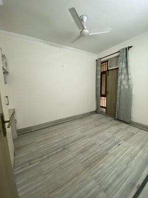 3 BHK Builder Floor For Rent in Sector 21b