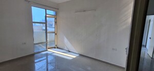 Room in 2 BHK Apartment at Pyramid Urban Homes 3, Sector 67a – for Sale