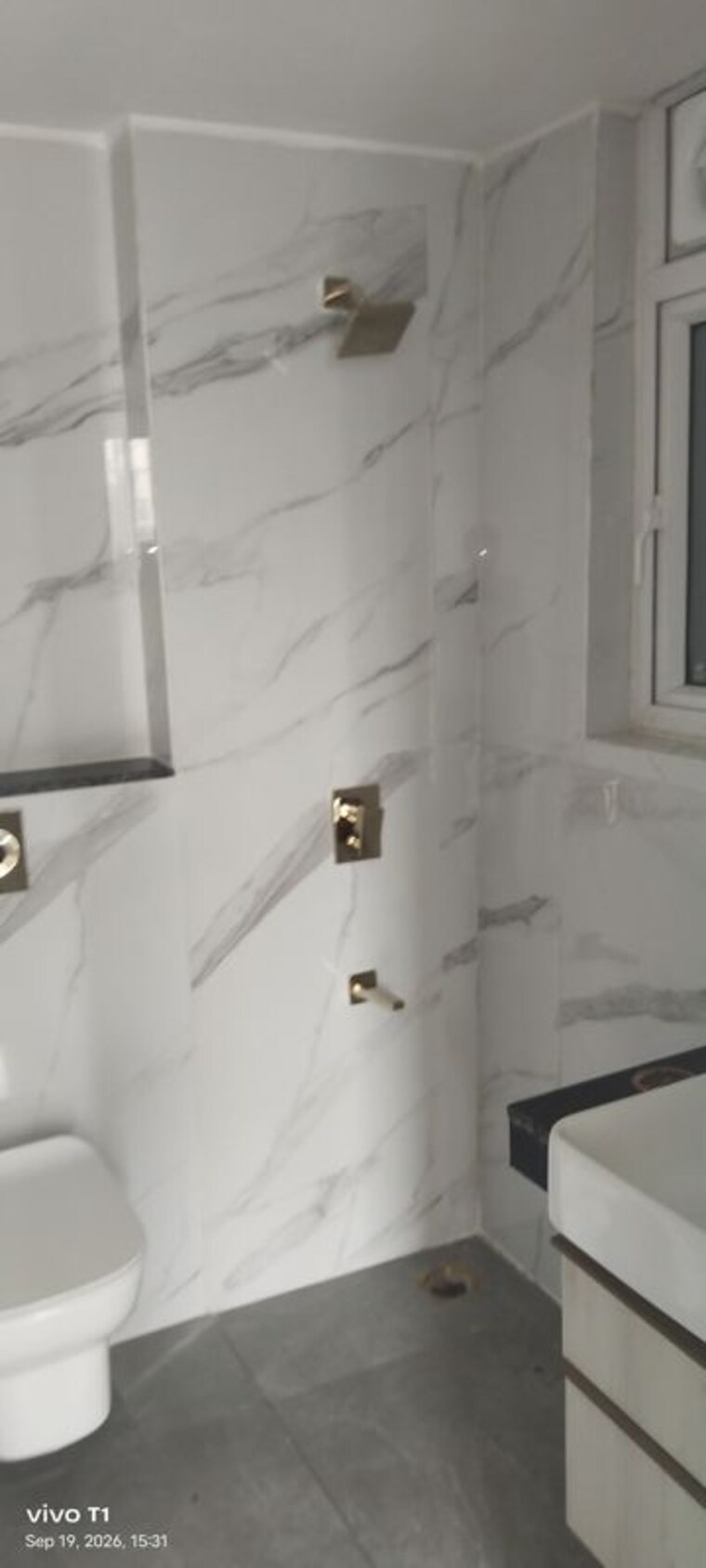Bathroom, smart-world-orchard 3.5 Bedroom 1712 Sq.Ft. Builder Floor In Sector 61 Gurgaon 10692572