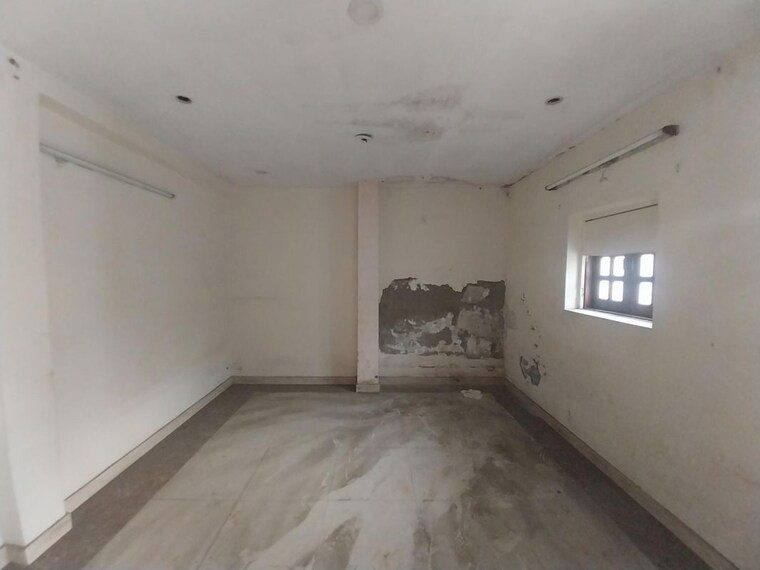 Room, civil lines 6+ Bedroom 415 Sq.Yd. Independent House In Civil Lines Delhi 10588682