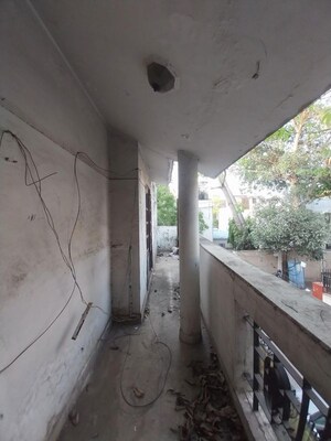 Balcony in 6+ BHK Independent House at Civil Lines – for Sale