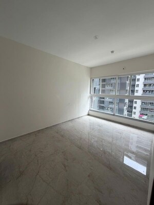 Room in 2 BHK Apartment at Majestique Marbella Phase 1, Kharadi – for Rent