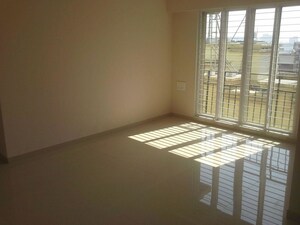 Room in 3 BHK Apartment at Spring Queen Apartment, Santacruz East – for Rent