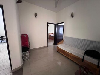 3 BHK 215 Sq.Yd. Builder Floor in Ansal Sushant Lok I