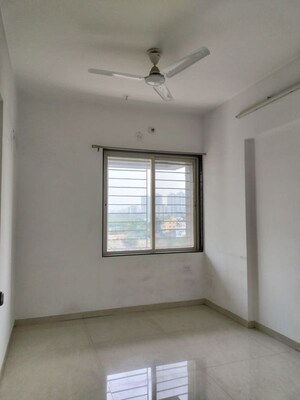 Room in 2 BHK Apartment at Venkatesh Graffiti, Keshav Nagar – for Rent