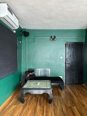 Furnished Amenities in 1 BHK Apartment at Anand Park Koregaon, Koregaon Park – for Rent