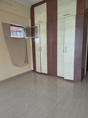 Room in 2 BHK Apartment at Nerul – for Rent