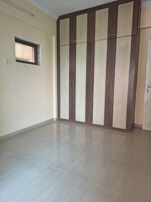 Room in 2 BHK Apartment at Nerul – for Rent
