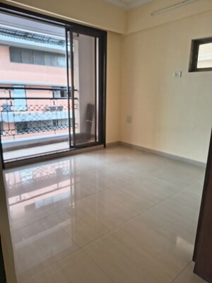 Room in 2 BHK Apartment at Nerul – for Rent