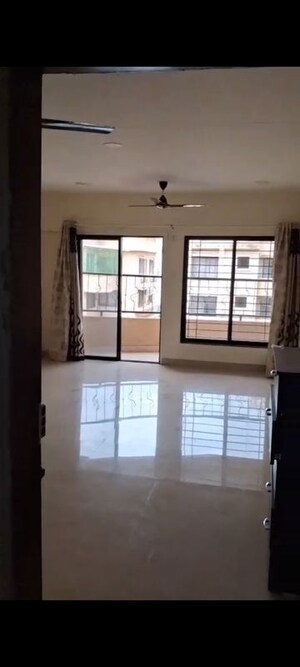 Room in 2 BHK Apartment at Kumar Sophronia, Kalyani Nagar – for Rent