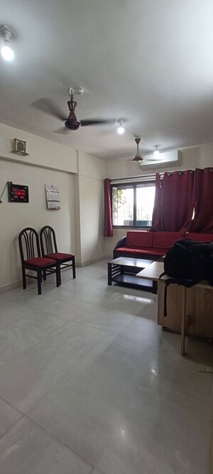 Living Room in 2 BHK Apartment at Green Field Apartment Santacruz, Santacruz East – for Rent
