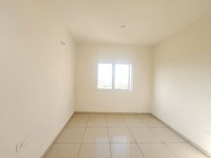 Room in 2 BHK Apartment at Shriram WYT Field, Budigere – for Sale