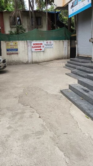 Parking in  Apartment at Horizon Classique 2, Ghodbunder Road – for Rent