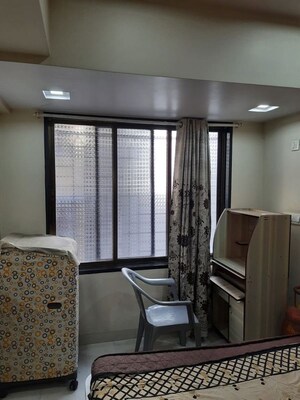 Room in 1 BHK Apartment at Monalisa Koparkhairne, Kopar Khairane – for Rent