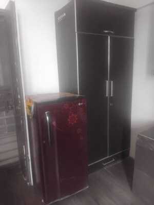 Furnished Amenities in 1 RK Apartment at Puri Pratham, Sector 84 – for Rent