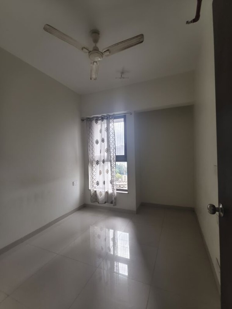Room, kalpataru-paramount 2 Bedroom 535 Sq.Ft. Apartment In Kapur Bawdi Thane 10692720