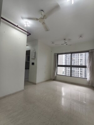 2 BHK Apartment For Rent in Kalpataru Paramount, Kapur Bawdi