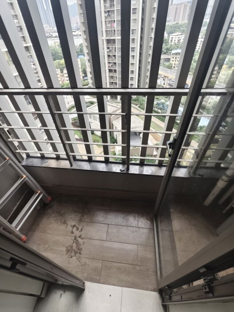 Balcony, kalpataru-paramount 2 Bedroom 535 Sq.Ft. Apartment In Kapur Bawdi Thane 10692720