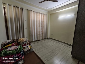 Bedroom in 2 BHK Builder Floor at Sector 23 – for Rent
