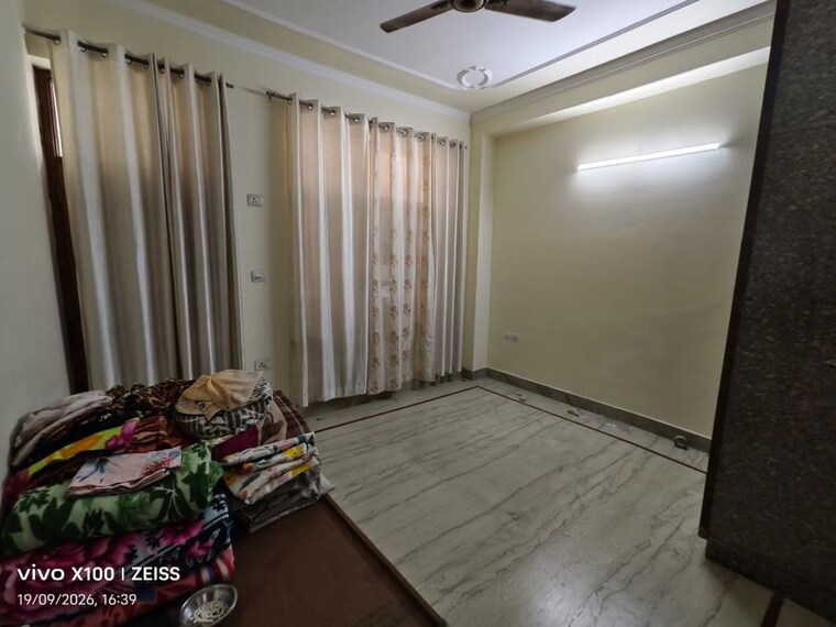 Bedroom, sector 23 2 Bedroom 1400 Sq.Ft. Builder Floor In Sector 23 Gurgaon 10692738
