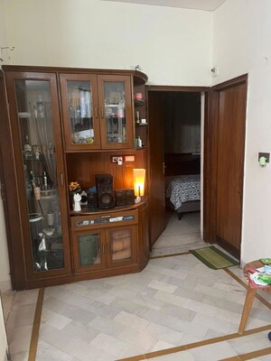 Living Room in 2 BHK Builder Floor at Palam Vihar – for Rent