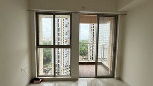2 BHK Apartment For Rent in Lodha Crown Kolshet, Kolshet Road