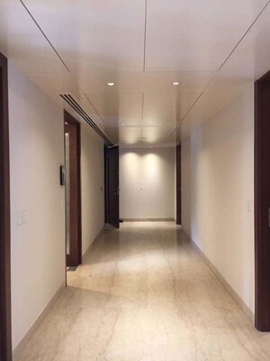 Room in 4 BHK Builder Floor at Vasant Vihar – for Sale
