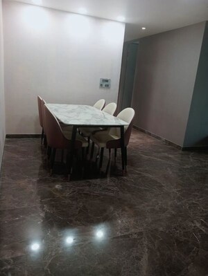 Room in 4 BHK Apartment at Lodha Trump Tower, Worli – for Rent