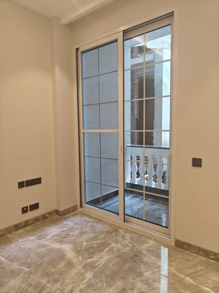Room, vasant vihar 4 Bedroom 2200 Sq.Ft. Builder Floor In Vasant Vihar Delhi 10692849