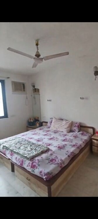 1 BHK +Apartment For Rent in Paschim Apartments in Dadar West, Mumbai