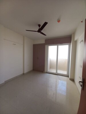 Room in 2 BHK Apartment at Sector 150 – for Rent