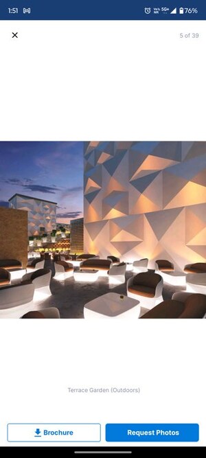  Office Space For Sale in Parinee I, Andheri West