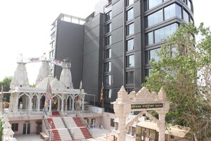  Office Space – Exterior View View at Sola - for Rent