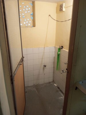 Bathroom in 1 RK Villa at Pradhikaran – for Rent