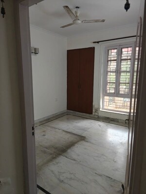 Room in 3 BHK Builder Floor at Today Blossoms I, Sector 47 – for Sale